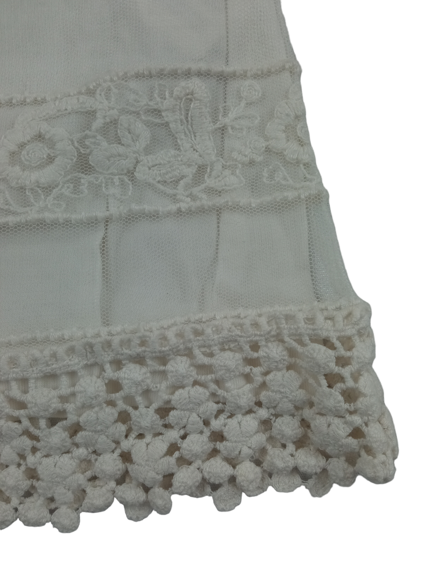 Vestido bordado / 6-9 meses