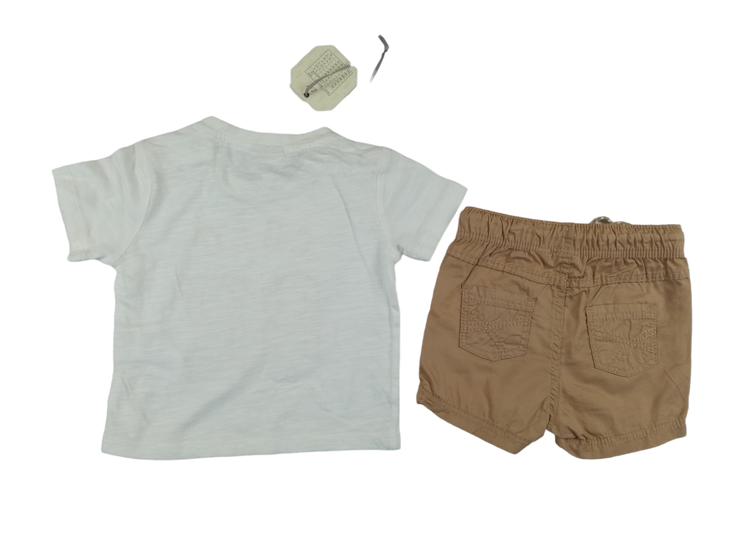 Conjunto short-polera / 6 meses