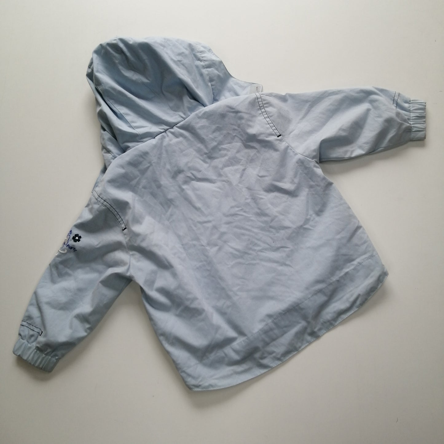 Cortaviento / Talla 2 años.