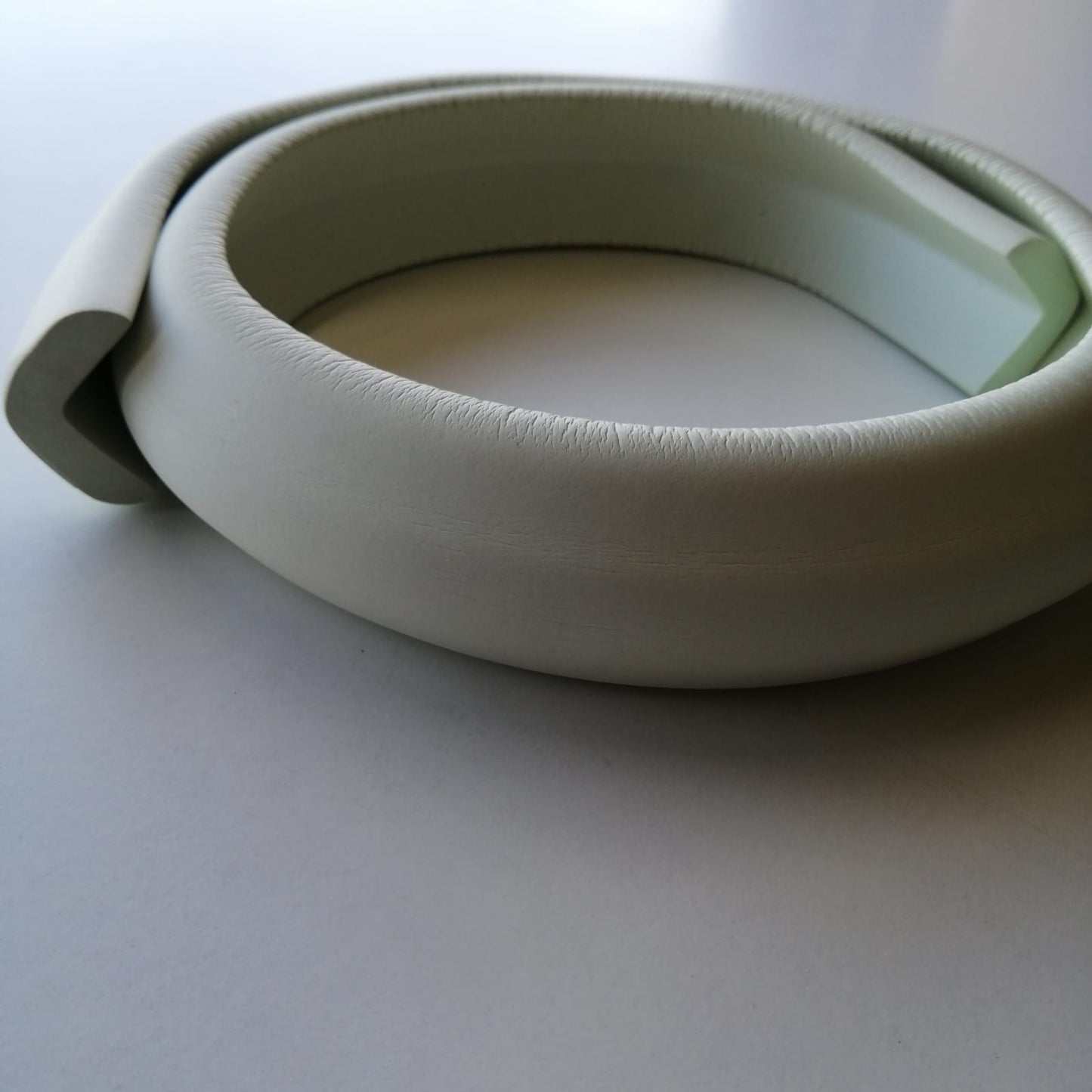 Goma protectora ajustable / 1 metro