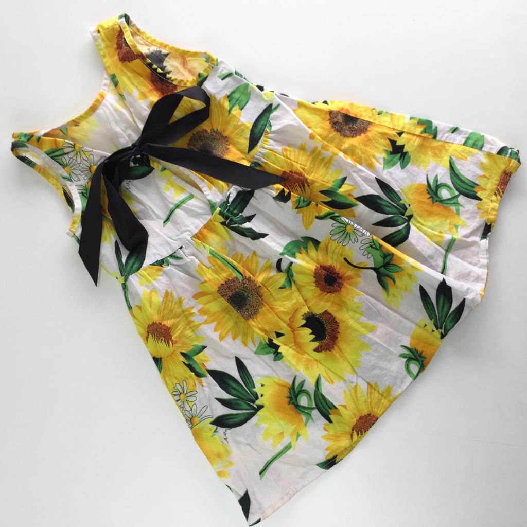 Vestido de verano delgado / 54 cms