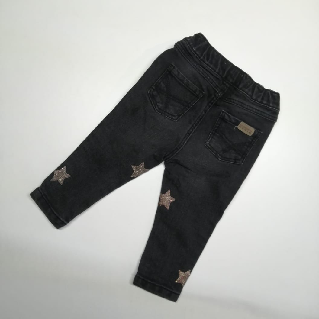 Pantalón jeans / Talla 12 meses.