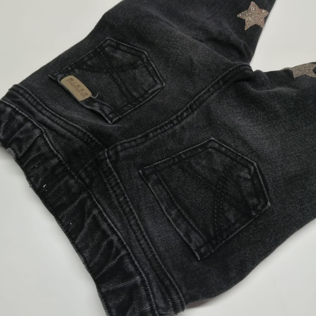 Pantalón jeans / Talla 12 meses.