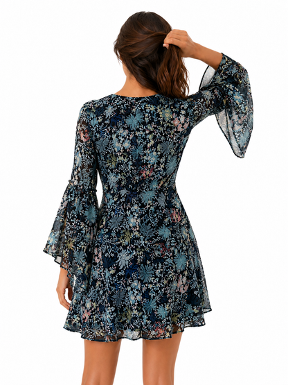 Vestido floreado manga campana / Talla S