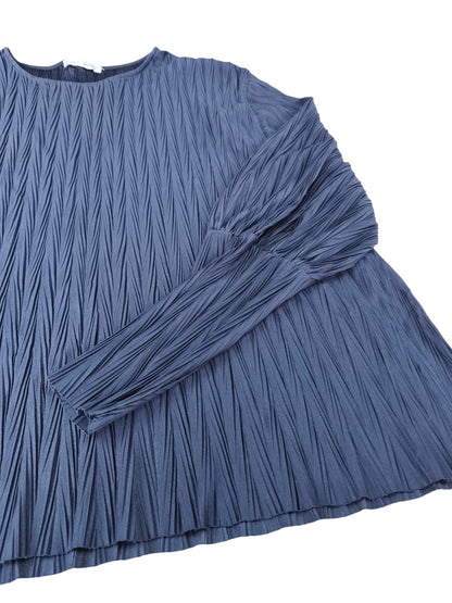 Blusa plisada de manga voluminosa / Talla M