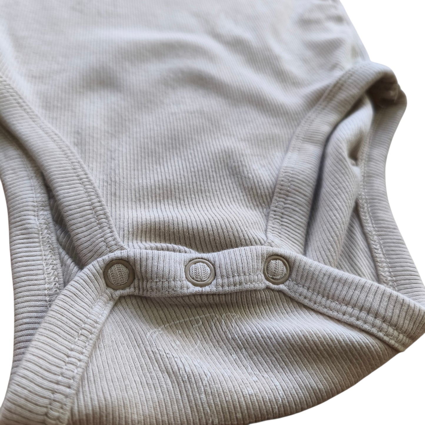 Body canalé con estampado / 9-12 meses
