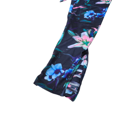 Calza deportiva estampado floral / Talla 14