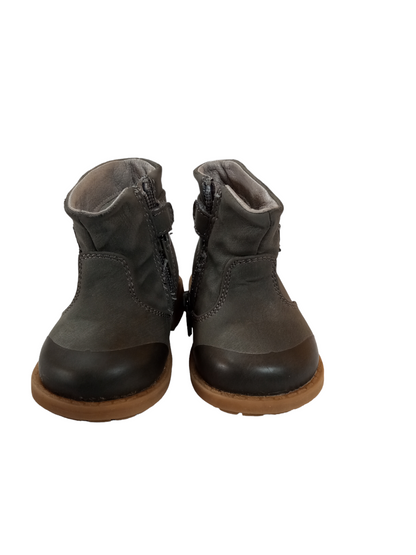 Botas / talla 18