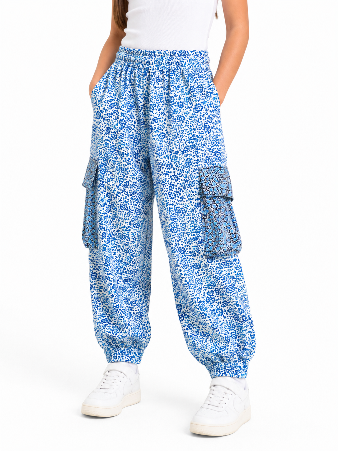 Pantalón cargo estampado floral / Talla 9