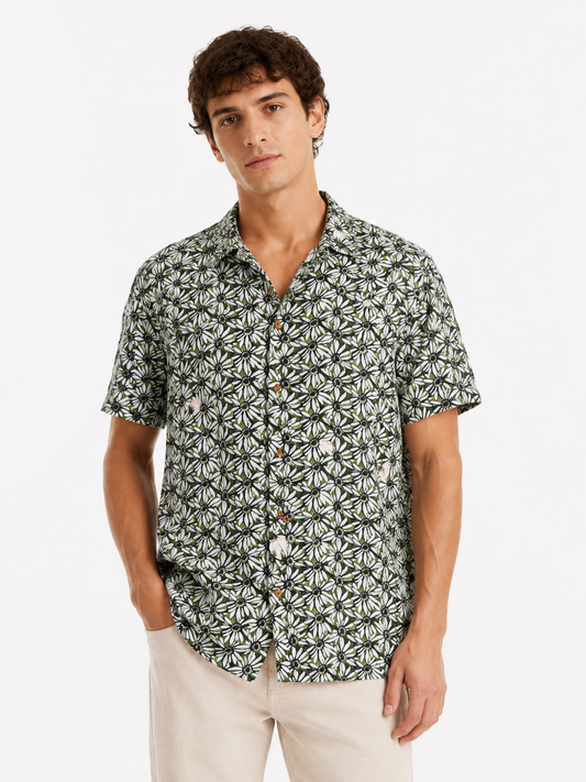 Camisa estampada floreada / Talla L